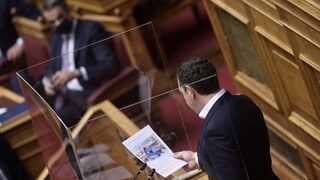 ΣΥΡΙΖΑ: Μελέτη Τσιόδρα, ακρίβεια, δημοκρατία το τρίπτυχο της ομιλίας Τσίπρα στη Βουλή