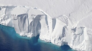 Ανταρκτική: Σήμα κινδύνου από επιστήμονες - Ραγδαίο λιώσιμο του «Παγετώνα της Αποκάλυψης»