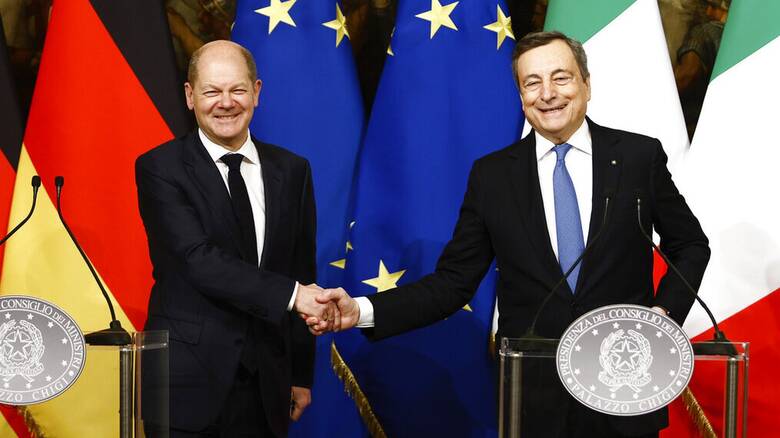 Ντράγκι και Σολτς θέλουν Ιταλία και Γερμανία να «μιλούν με μια φωνή»
