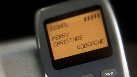 «Καλά Χριστούγεννα»: Σε δημοπρασία το πρώτο SMS στην ιστορία της κινητής τηλεφωνίας