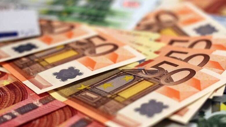 Συντάξεις: Ποιοι θα δουν αυξήσεις από 40 έως 80 ευρώ