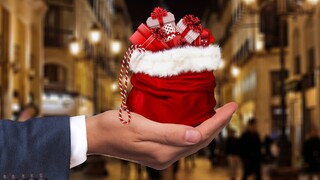 Τα φετινά δώρα των Χριστουγέννων, τα «φέρνει» το πιο συμφέρον καταναλωτικό δάνειο