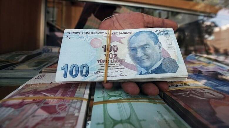 Σφυροκόπημα στα τουρκικά ομόλογα -  Στις 13 λίρες η ισοτιμία με το δολάριο