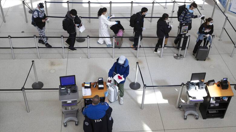 ΗΠΑ: Προβλήματα στις πτήσεις με χιλιάδες ακυρώσεις λόγω κακοκαιρίας και κορωνοϊού