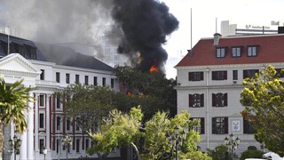 Νότια Αφρική: Υπό έλεγχο η πυρκαγιά στο κτήριο του Κοινοβουλίου