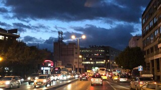 Κυκλοφοριακό κομφούζιο στην Αθήνα: Ουρές και μποτιλιαρίσματα στους κεντρικούς δρόμους