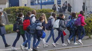 Ο «χάρτης» των σχολείων στην ΕΕ: Τα σχολεία ανοίγουν παρά την «έκρηξη» της Όμικρον