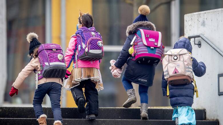 Κορωνοϊός – Γερμανία: Συνεδριάζουν οι υπουργοί Παιδείας, στόχος τα ανοιχτά σχολεία