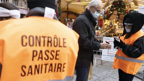 Γαλλία: Με πλαστό υγειονομικό πιστοποιητικό το 5% των ασθενών που νοσηλεύονται
