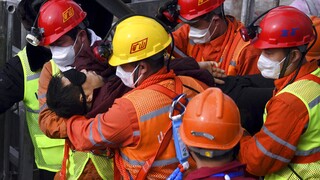 Κίνα: Δεκάδες παγιδευμένοι από έκρηξη σε καντίνα στην πόλη Τσονγκίνγκ