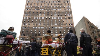 Τραγωδία στη Νέα Υόρκη: 19 νεκροί από φωτιά σε συγκρότημα κατοικιών στο Μπρονξ
