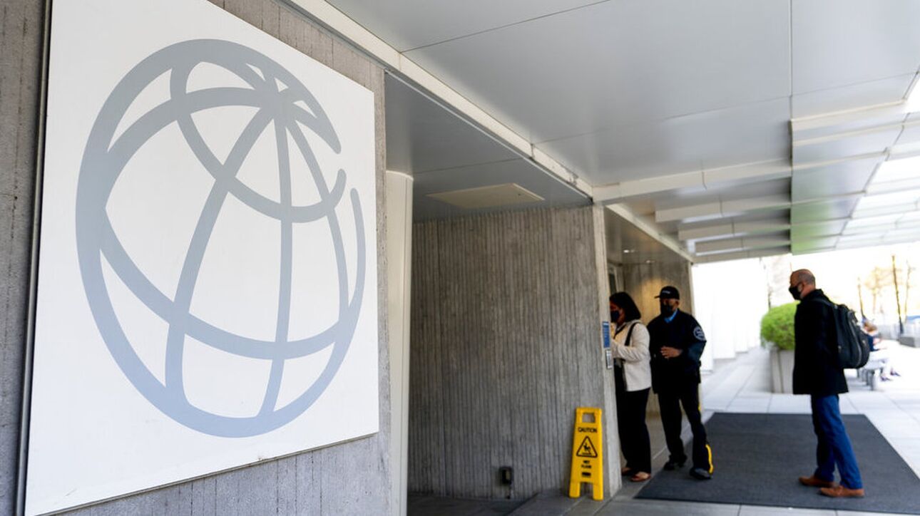 Παγκόσμια Τράπεζα: Προβλέπει επιβράδυνση της ανάπτυξης για το 2022 λόγω Όμικρον - CNN.gr