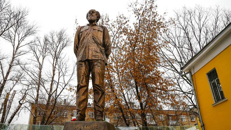Ρωσία: Οι Αρχές του Βλαδιβοστόκ αρνήθηκαν να απομακρύνουν άγαλμα του Αλεξάντρ Σολζενίτσιν