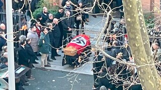 Ανατριχιαστικές σκηνές στη Ρώμη: Κηδεία με ναζιστικούς χαιρετισμούς και φέρετρο με σβάστικα