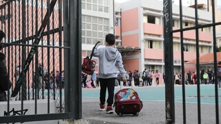 Υπουργείο Παιδείας: 33.194 κρούσματα σε παιδιά - Μείωση κατά 10.000 μετά το άνοιγμα των σχολείων
