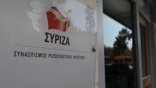 Διπλή επίθεση ΣΥΡΙΖΑ για πανδημία και Βαξεβάνη-Παπαδάκου