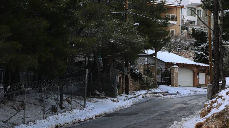 Κακοκαιρία «Ελπίδα»: Πολικό ψύχος και χιόνια ως το κέντρο της Αθήνας - Στον «πάγο» από σήμερα η χώρα