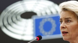 Φον ντερ Λάιεν: Αν οι εμβολιασμένοι στην ΕΕ έκαναν ενισχυτική δόση, θα αποφεύγαμε 1 εκατ. νοσηλείες