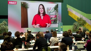 Ρικάρντα Λανγκ και Ομίντ Νουριπούρ: Ποιοι είναι οι νέοι ηγέτες των Γερμανών Πρασίνων
