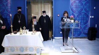 Σακελλαροπούλου: Δήλωσε συγκλονισμένη από τη βεβήλωση της Παναγίας Σουμελά