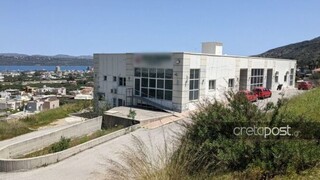 Κρήτη: Εντάλματα σύλληψης και έφοδοι σε σπίτια για το γηροκομείο στα Χανιά - Στον εισαγγελέα 7 άτομα