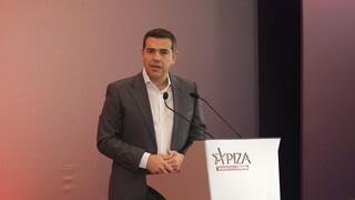 ΣΥΡΙΖΑ: Δημιουργεί ψηφιακό μητρώο μελών - Στη μάχη της λίστας Πέτσα και ο Τσίπρας σήμερα