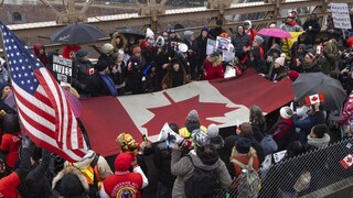 «Κονβόι της ελευθερίας» - Καναδάς: Θέμα χρόνου η αστυνομική επέμβαση κατά των διαδηλωτών