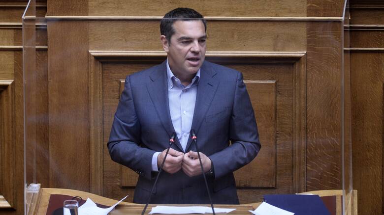 Τσίπρας στη Βουλή για νέο ΕΦΚΑ: Η κυβέρνηση θεωρεί το κράτος τσιφλίκι της