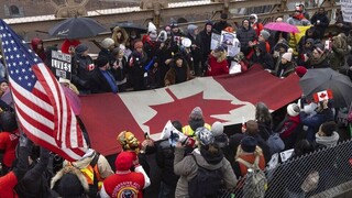 Καναδάς: Επίθεση με σπρέι πιπεριού κατά των διαδηλωτών του «Κονβόι της Ελευθερίας»