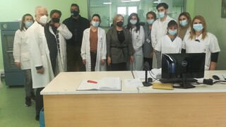 Η Μίνα Γκάγκα στο Εθνικό Κέντρο Αιμοδοσίας
