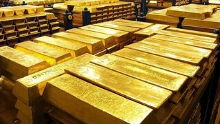 Στα 1.942 δολάρια εκτοξεύθηκε ο χρυσός - Τα βλέμματα στην Ουκρανία