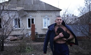 Πόλεμος στην Ουκρανία: Η δραματική πρώτη ημέρα της εισβολής της Ρωσίας σε εικόνες
