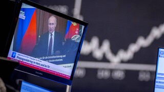 ΕΕ: Σε ισχύ οι κυρώσεις κατά της κεντρικής τράπεζας της Ρωσίας - Κατακρημνίζεται το ρούβλι