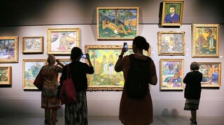 Πώς επηρεάζει τις αγοραπωλησίες έργων τέχνης η εισβολή της Ρωσίας στην Ουκρανία