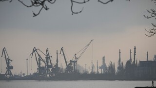 Πόλεμος στην Ουκρανία: Ο ρωσικός στρατός απέκλεισε πλήρως το λιμάνι της Μαριούπολης