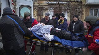 Ουκρανία: Ξεκίνησε η ασφαλής απομάκρυνση αμάχων από τη Μαριούπολη - Κατάπαυση πυρός έως τις 16:00