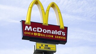 Πόλεμος Ουκρανία: Η McDonald's κλείνει προσωρινά τα εστιατόριά της στη Ρωσία