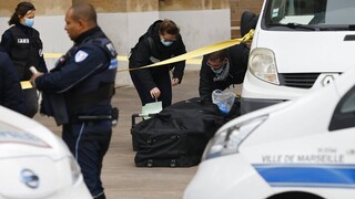 Μασσαλία: Αστυνομικός τραυματίστηκε σε επίθεση με μαχαίρι - Νεκρός ο δράστης