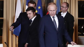 Πόλεμος Ουκρανία: «Παράθυρο» για συνάντηση Πούτιν - Ζελένσκι ανοίγουν Μόσχα και Κίεβο