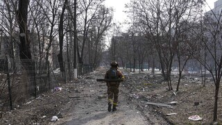 Ουκρανία: Στην ρωσική «μέγγενη» η Μαριούπολη - Νέος γύρος συνομιλιών εν μέσω σφοδρών βομβαρδισμών