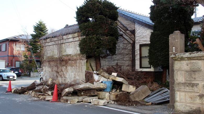 Σεισμός στην Ιαπωνία: Νεκροί, δεκάδες τραυματίες και σοβαρές ζημιές από τα 7,4 Ρίχτερ