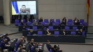 Γερμανία: Αντιδράσεις για την απόφαση της Bundestag να μην επιτρέψει συζήτηση για την Ουκρανία