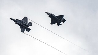 NYT: Μεταφορά των S-400 στην Ουκρανία με αντάλλαγμα F-35 φέρονται να προτείνουν οι ΗΠΑ στην Τουρκία