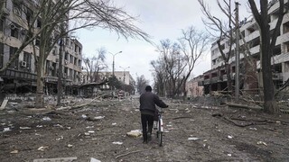 Πόλεμος στην Ουκρανία: H σημασία της Μαριούπολης για τη ρωσική προέλαση