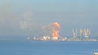 Εκρήξεις στο λιμάνι του Μπερντιάνσκ - Για καταστροφή ρωσικού πλοίου κάνει λόγο η Ουκρανία