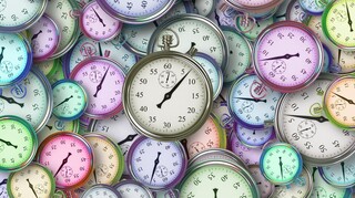 Αλλαγή ώρας 2022: Μία ώρα μπροστά γυρίζουμε τα ρολόγια αυτή την Κυριακή