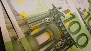 Επίδομα 200 ευρώ: Πότε και ποιοι θα λάβουν την ενίσχυση
