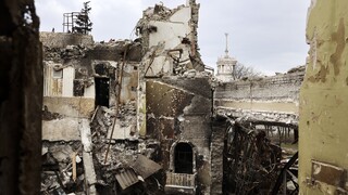 Εντείνονται οι ρωσικοί βομβαρδισμοί στην ανατολική Ουκρανία - Έκκληση για απομάκρυνση των αμάχων