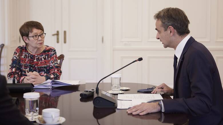 Μητσοτάκης: Συναντήθηκε με την Πρόεδρο της Ευρωπαϊκής Τράπεζας Ανασυγκρότησης και Ανάπτυξης