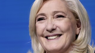 Εκλογές Γαλλία: Πώς άλλαξε η Μαρίν Λεπέν από τις εκλογές του 2017